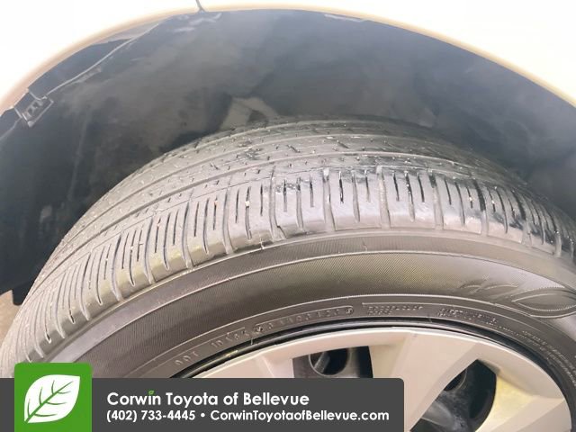 Certified 2024 Toyota Corolla LE image 28