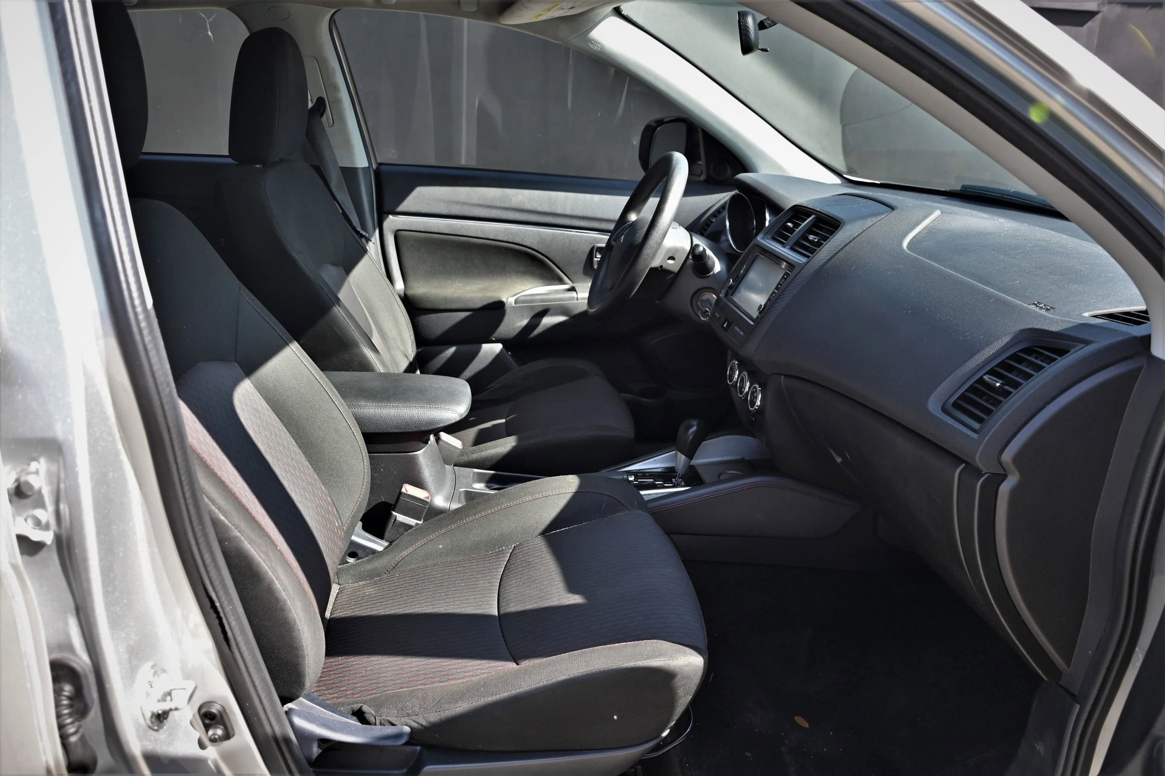 Used 2018 Mitsubishi Outlander Sport ES image 13