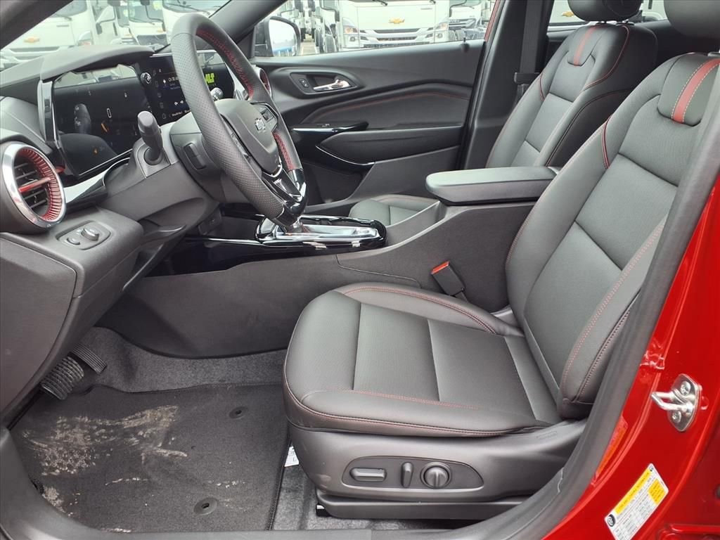 New 2026 Chevrolet Trax RS image 6
