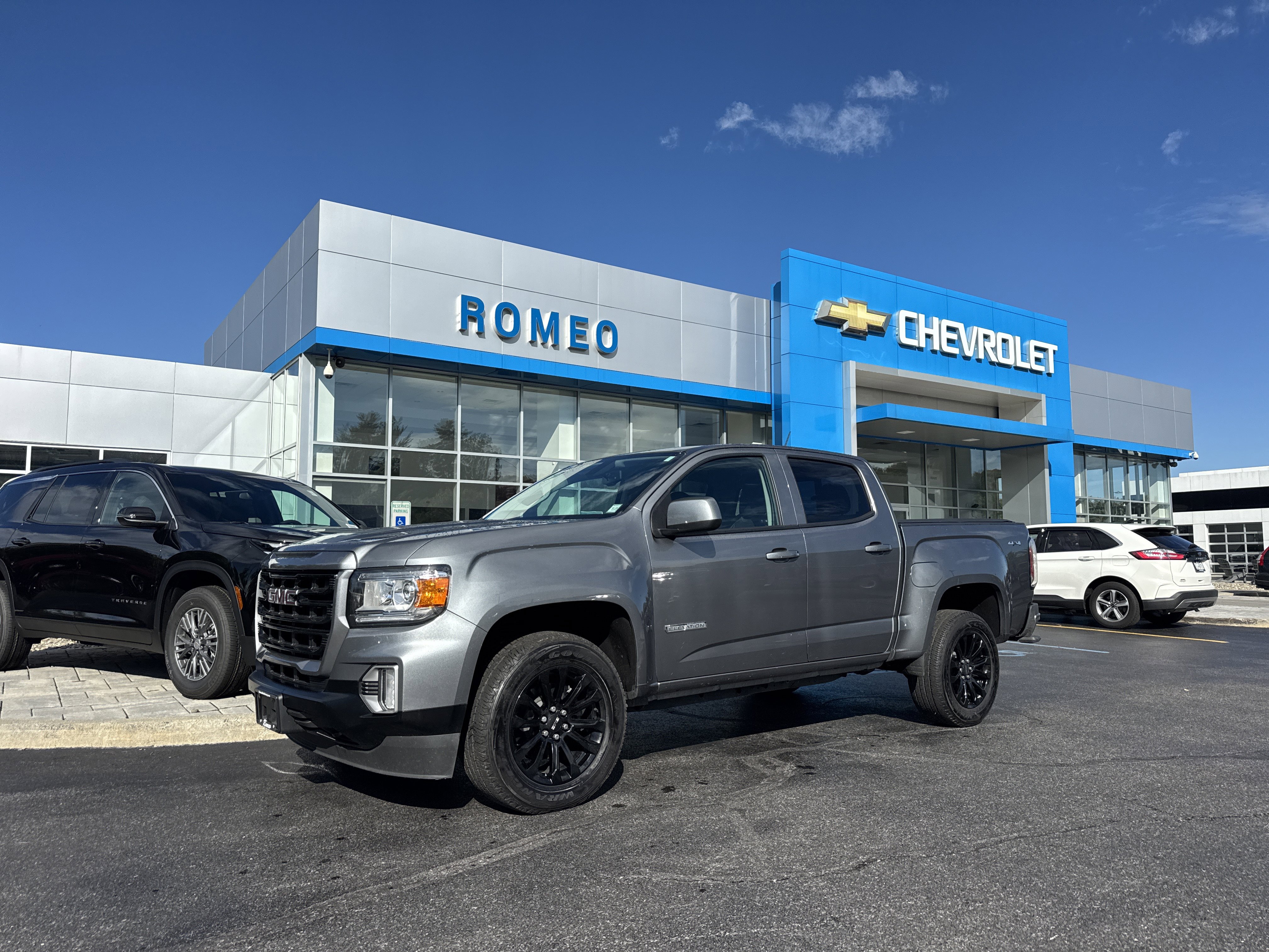 Used 2022 GMC Canyon Elevation w/ Elevation Premium Package