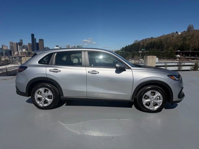 Certified 2024 Honda HR-V LX image 3