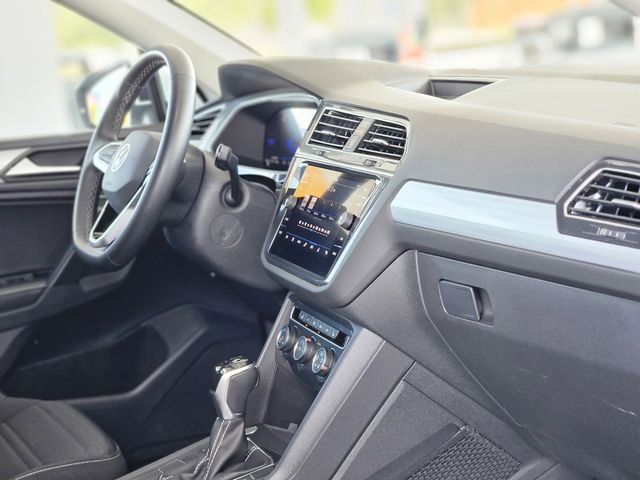 Used 2024 Volkswagen Tiguan S image 13