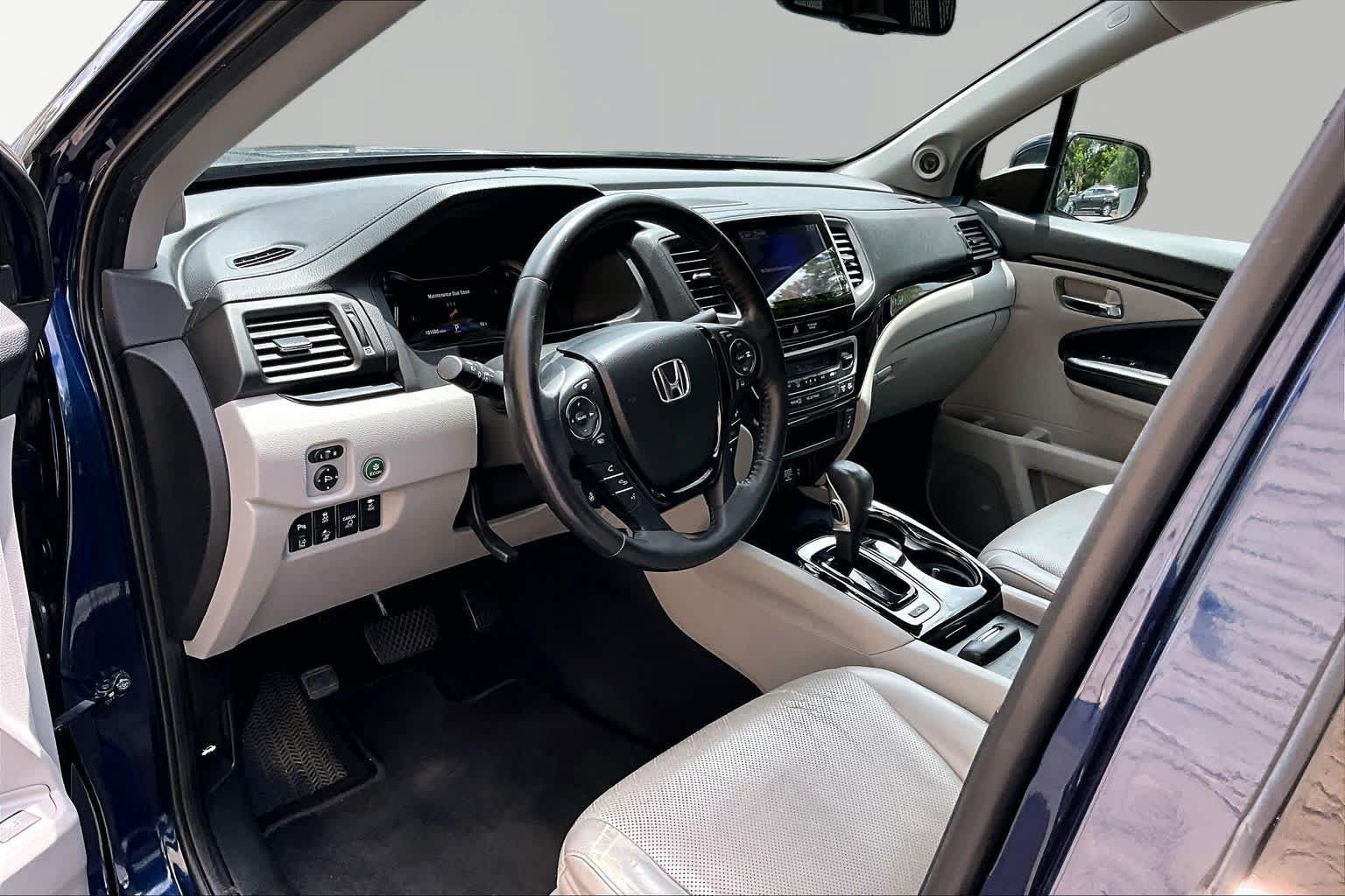 Used 2018 Honda Ridgeline RTL-E image 18