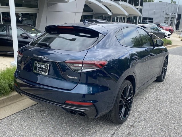 New 2024 Maserati Levante Trofeo image 5