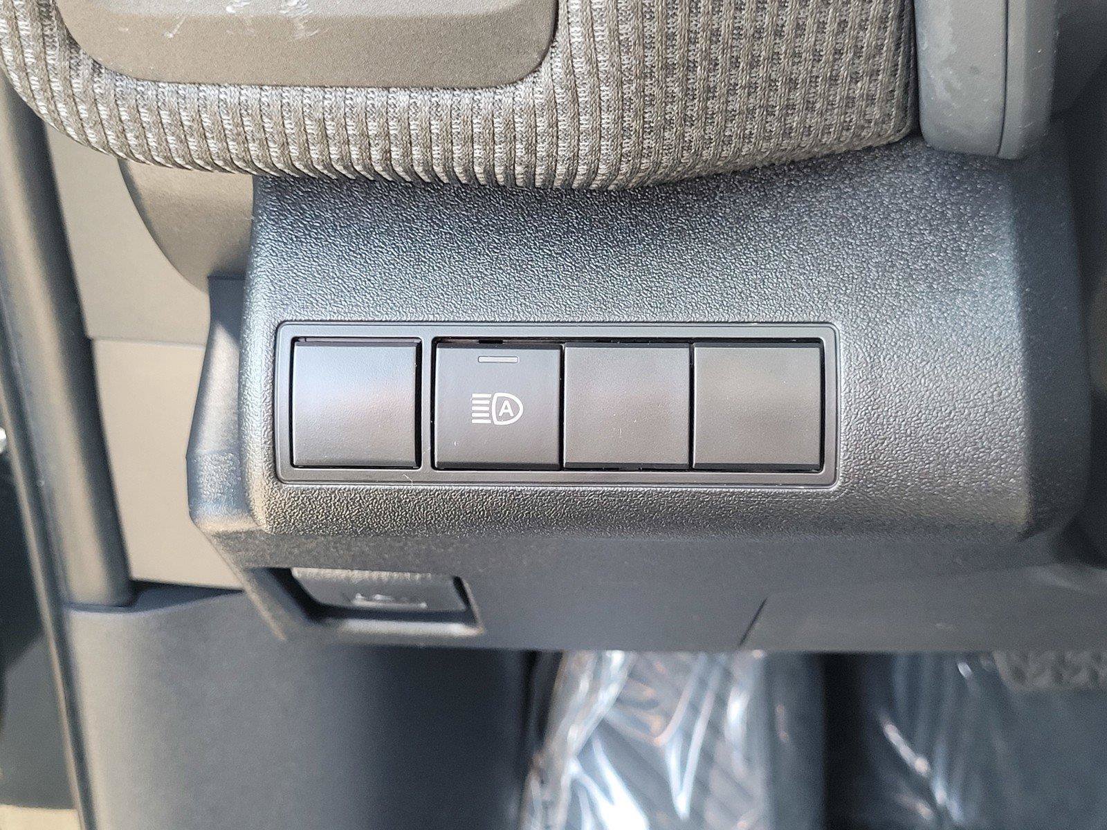 Certified 2023 Subaru Solterra AWD image 30