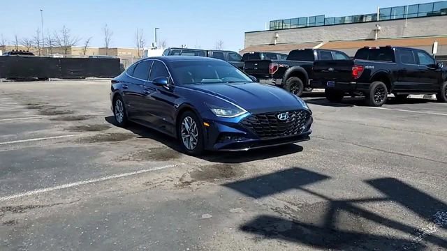 Used 2020 Hyundai Sonata SEL w/ Convenience Package image 2