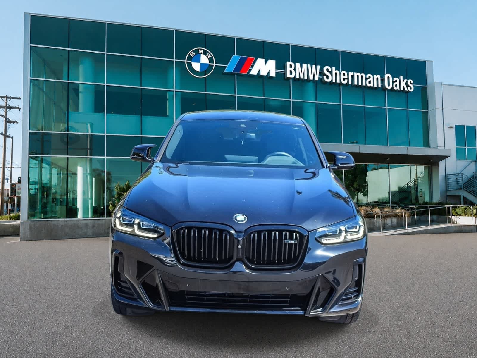Used 2024 BMW X4 M40i w/ Premium Package AWD/4WD image 2