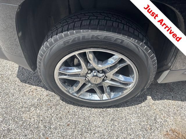 Used 2012 GMC Terrain SLT w/ Chrome and Technology Package FWD image 17