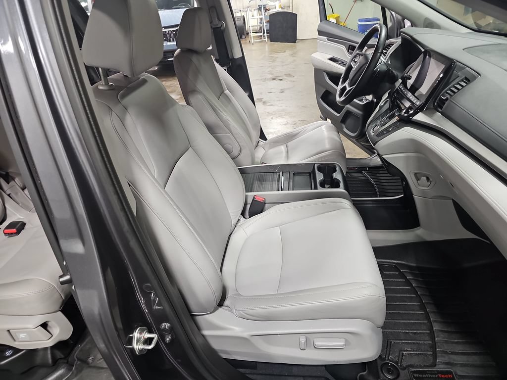 Used 2018 Honda Odyssey EX-L image 10