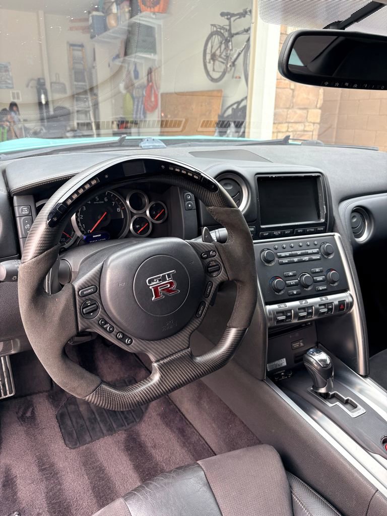 Used 2009 Nissan GT-R Premium image 20