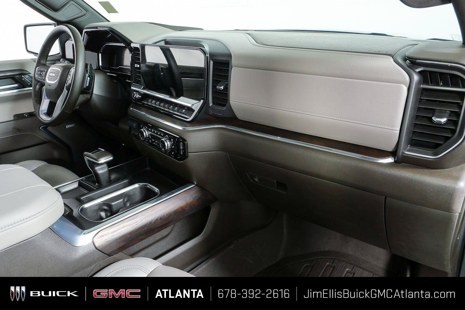 Certified 2024 GMC Sierra 1500 SLT w/ SLT Premium Plus Package AWD/4WD image 24