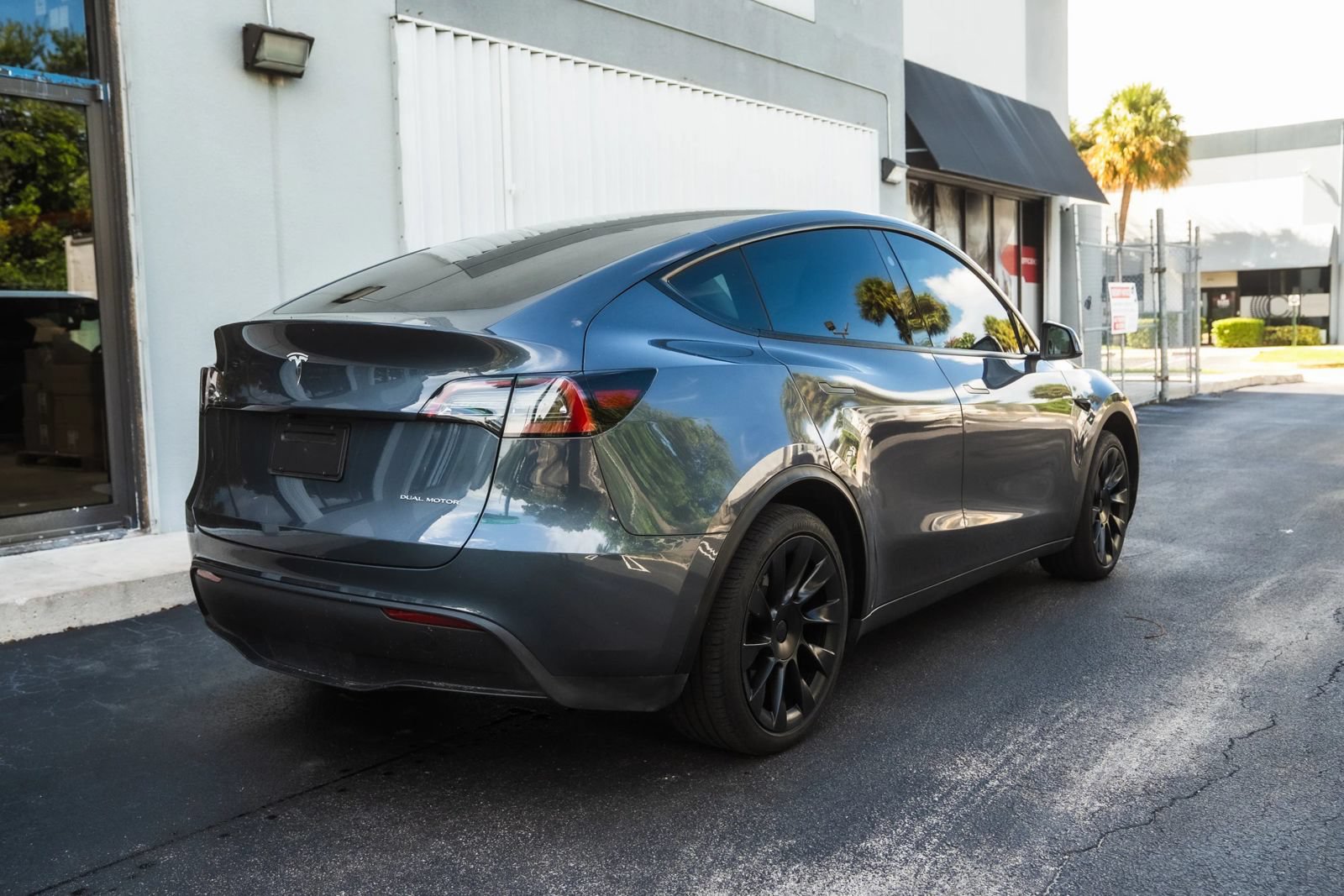 Used 2023 Tesla Model Y 2WD image 6