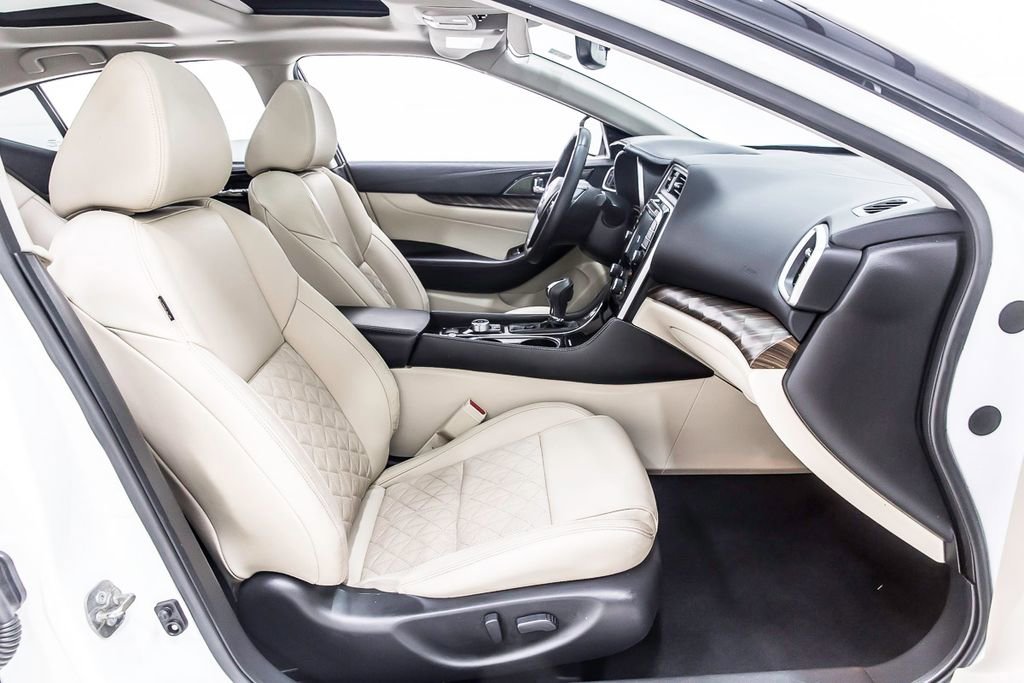 Used 2018 Nissan Maxima Platinum image 33