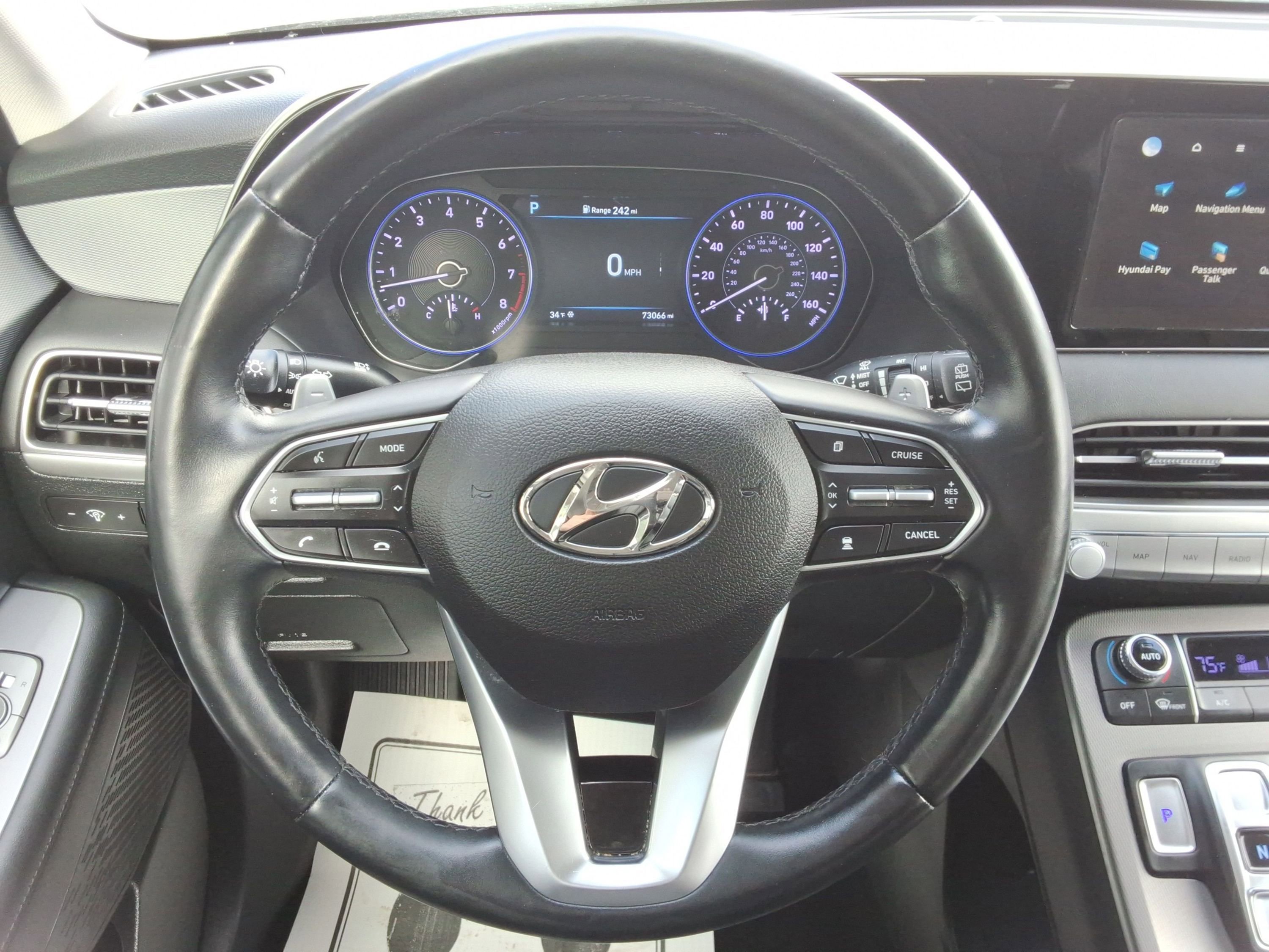 Used 2022 Hyundai Palisade SEL w/ 8P Bench Seat Package AWD/4WD image 11
