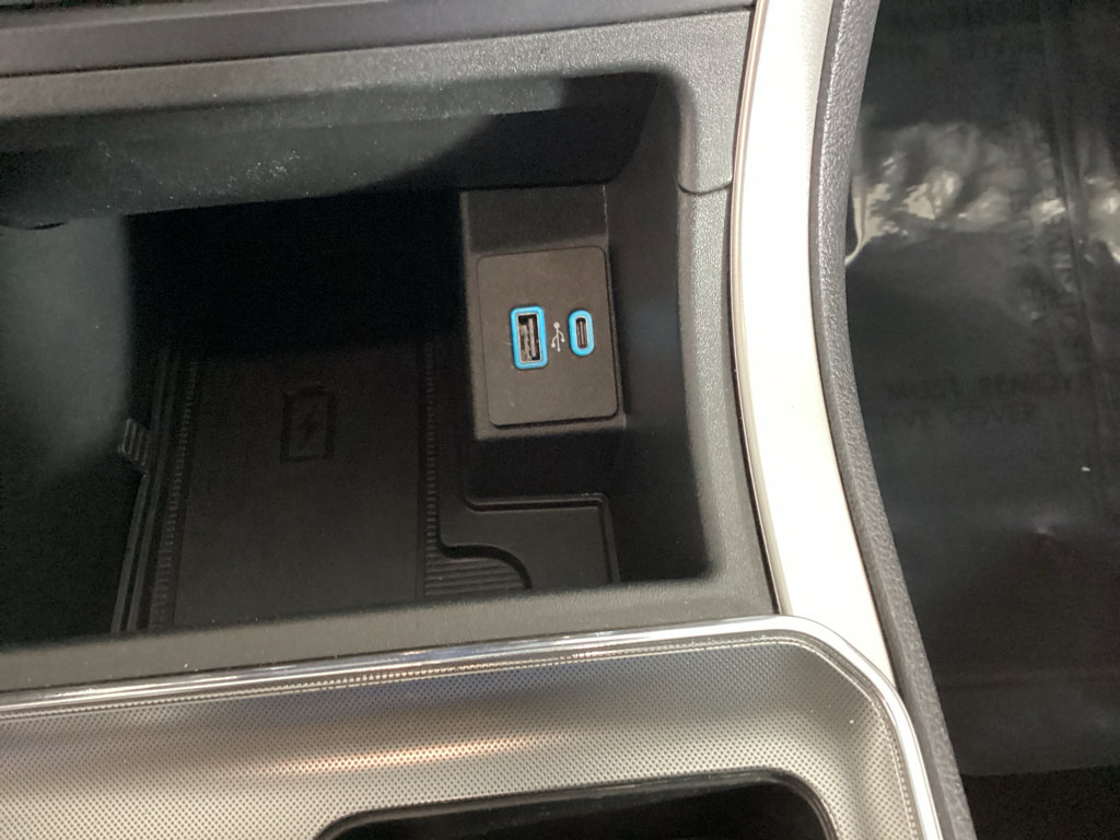 Used 2023 Ford Edge SEL w/ Sport Appearance Package image 28