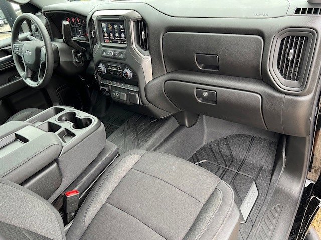 New 2026 Chevrolet Silverado 2500 Custom w/ Custom Value Package image 16
