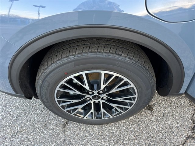 New 2026 Ford Escape SE image 34