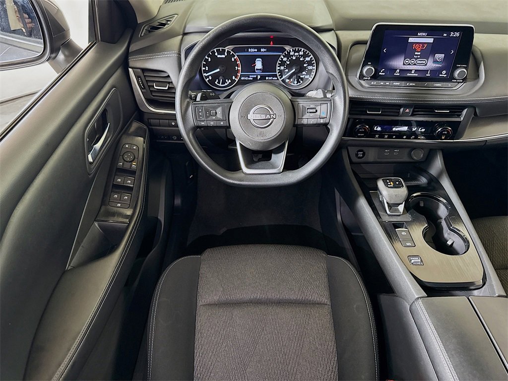 Used 2024 Nissan Rogue SV image 18