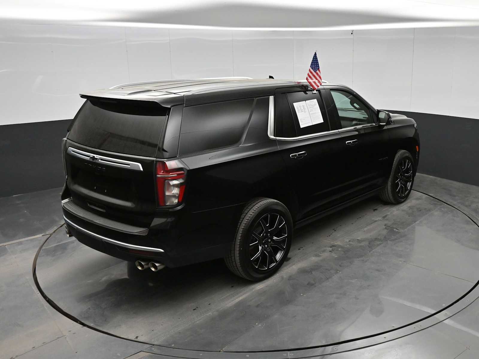 Used 2023 Chevrolet Tahoe High Country AWD/4WD image 28