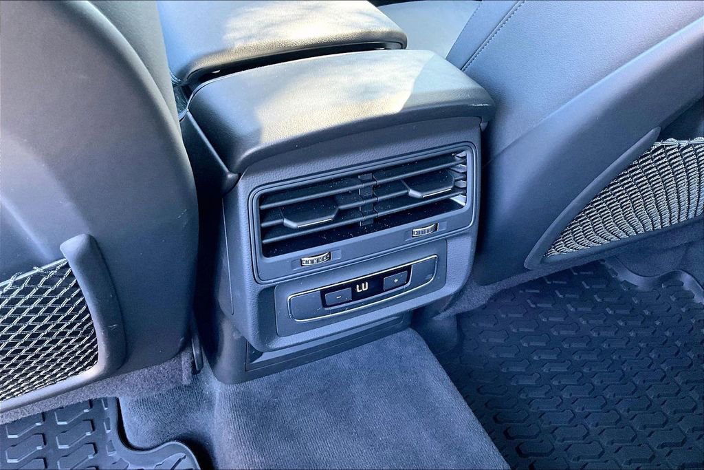 Certified 2023 Audi Q7 3.0T Premium Plus image 18