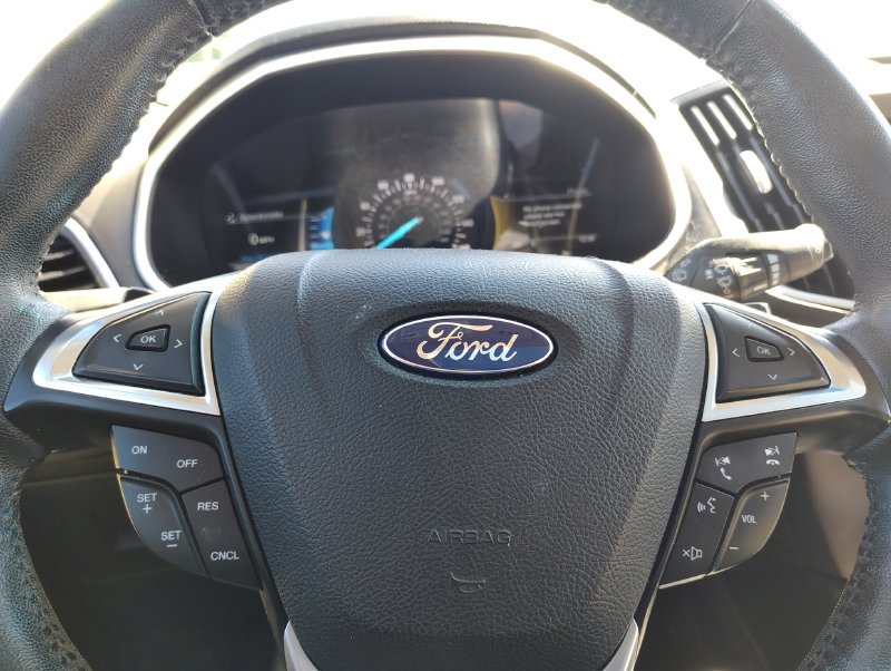 Used 2016 Ford Edge SEL w/ Equipment Group 201A AWD/4WD image 14