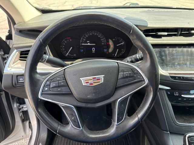 Used 2017 Cadillac XT5 Luxury AWD/4WD image 22