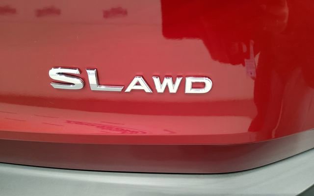 Used 2023 Nissan Rogue SL image 43