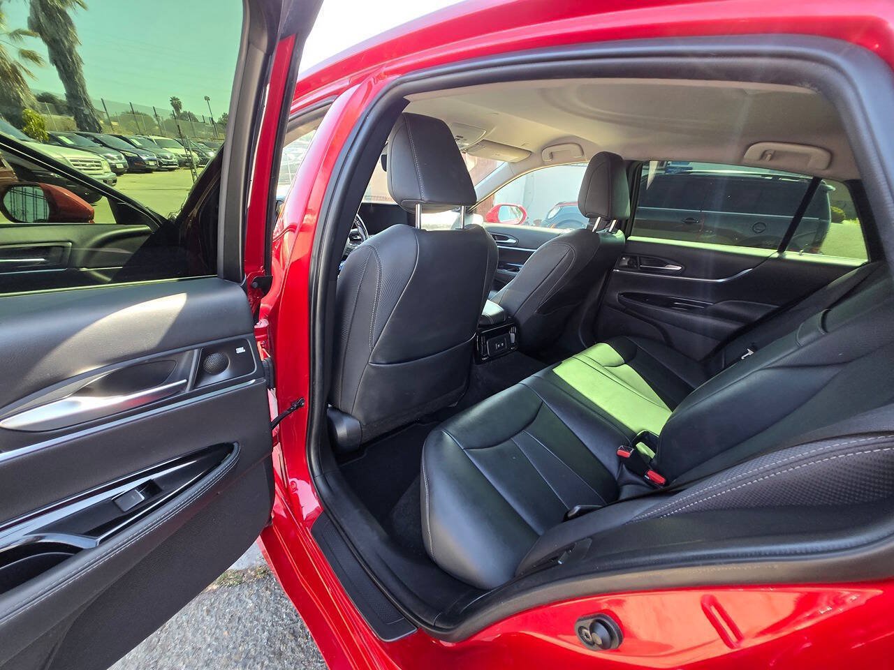 Used 2021 Toyota Mirai w/ Advanced Technology Package RWD image 25