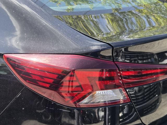 Used 2020 Hyundai Elantra Value Edition w/ Cargo Package (C1) FWD image 7