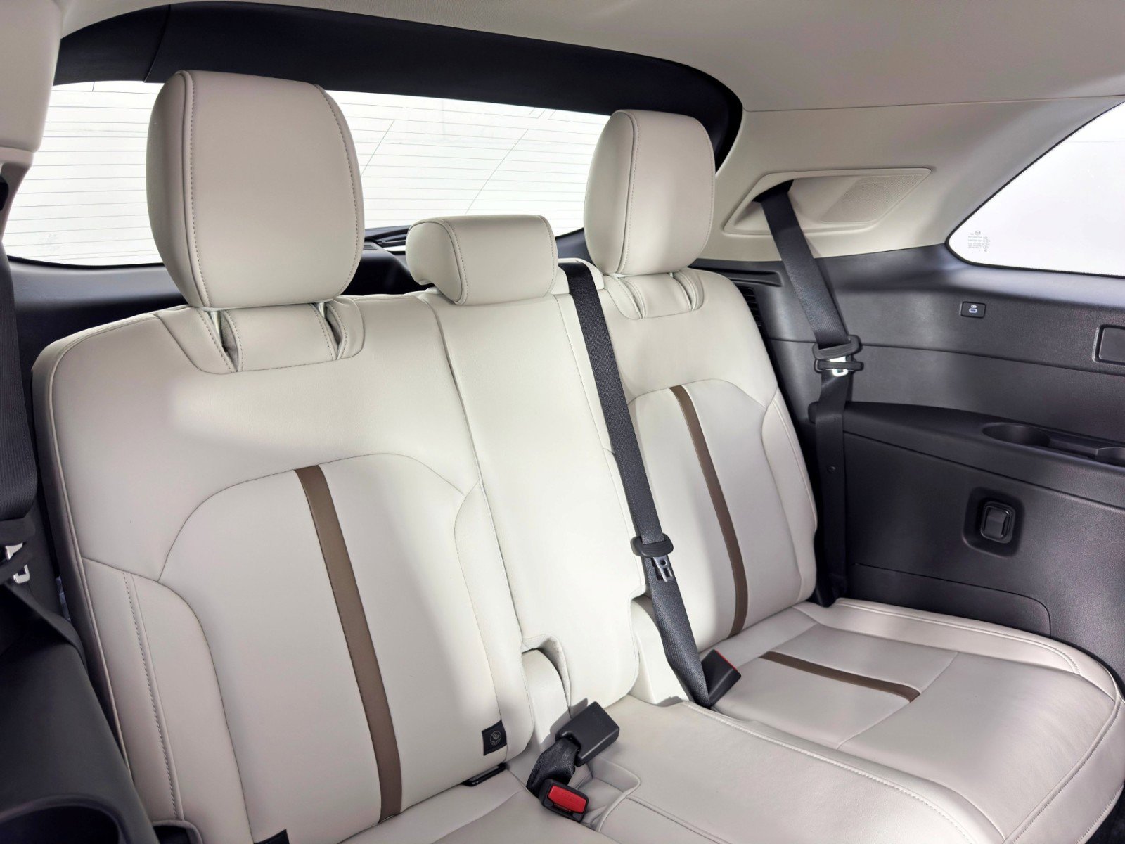 Used 2025 MAZDA CX-90 3.3 Turbo w/ Premium Plus Pkg image 40