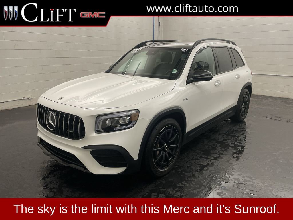 Used 2022 Mercedes-Benz GLB 35 AMG 4MATIC image 1