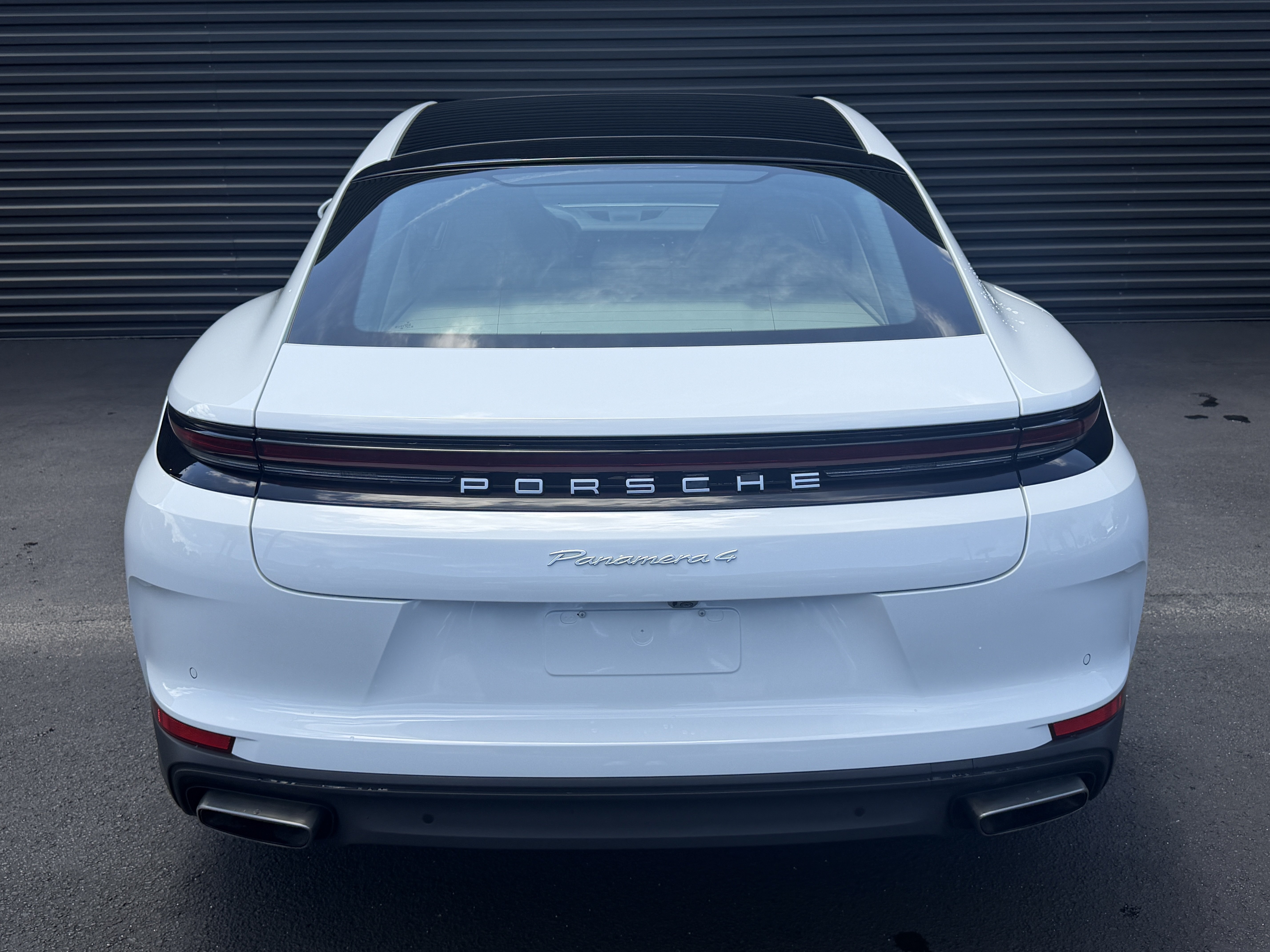 Certified 2024 Porsche Panamera 4 AWD/4WD image 9