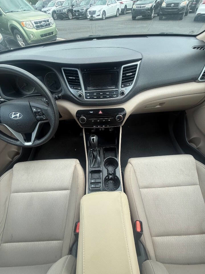 Used 2017 Hyundai Tucson SE FWD image 17