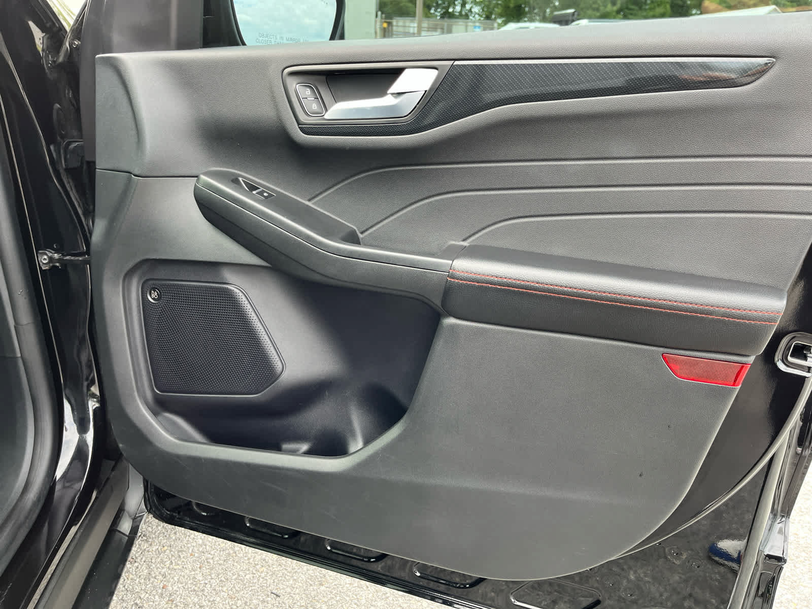 Used 2023 Ford Escape ST-Line Elite w/ Premium Technology Package AWD/4WD image 33