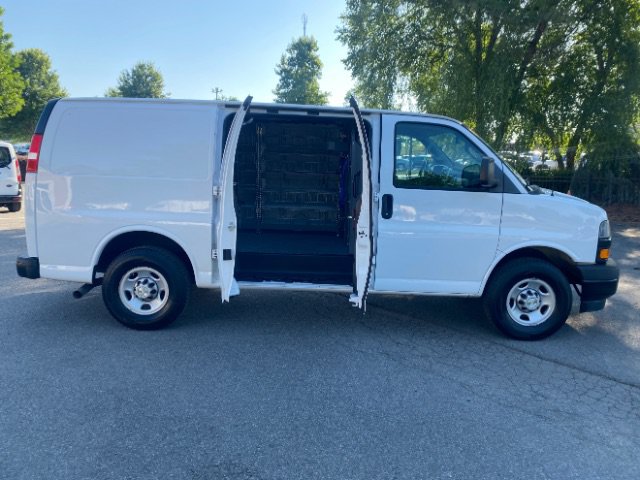Used 2021 Chevrolet Express 2500 RWD image 7