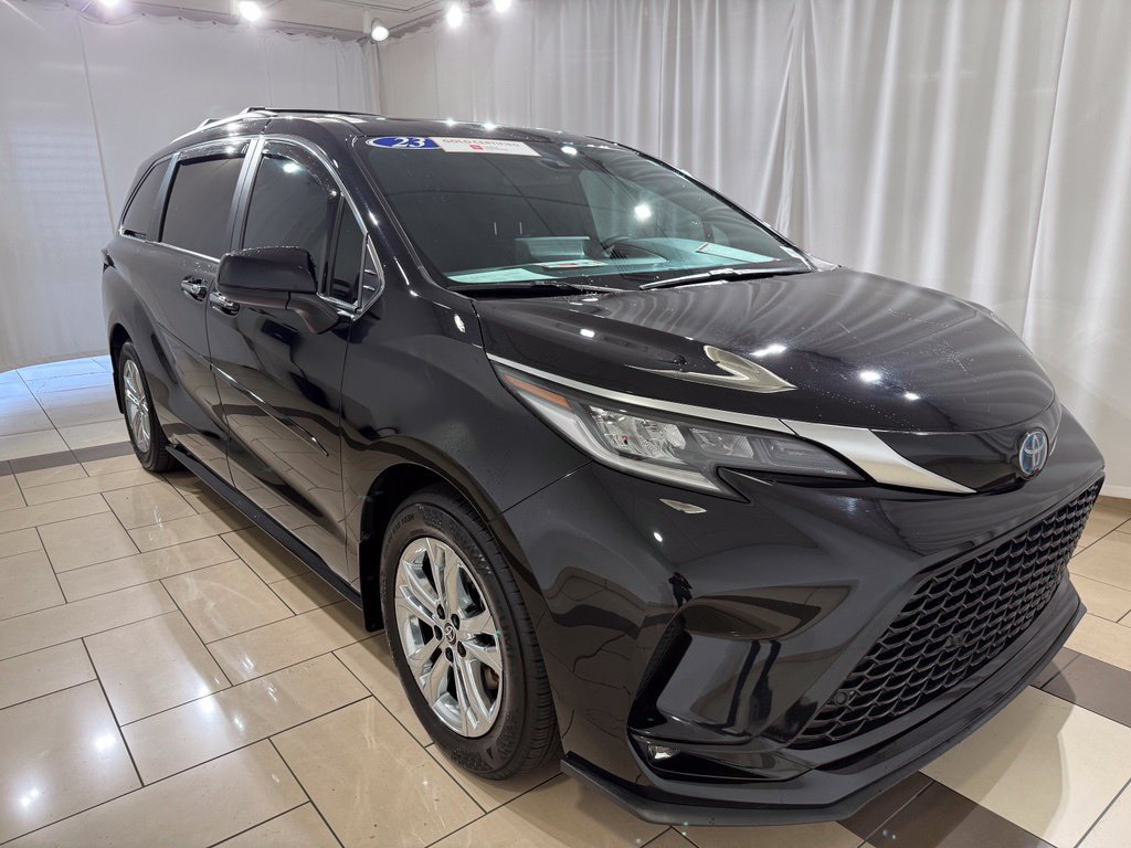 Certified 2023 Toyota Sienna XSE w/ XSE Plus Package AWD/4WD image 8