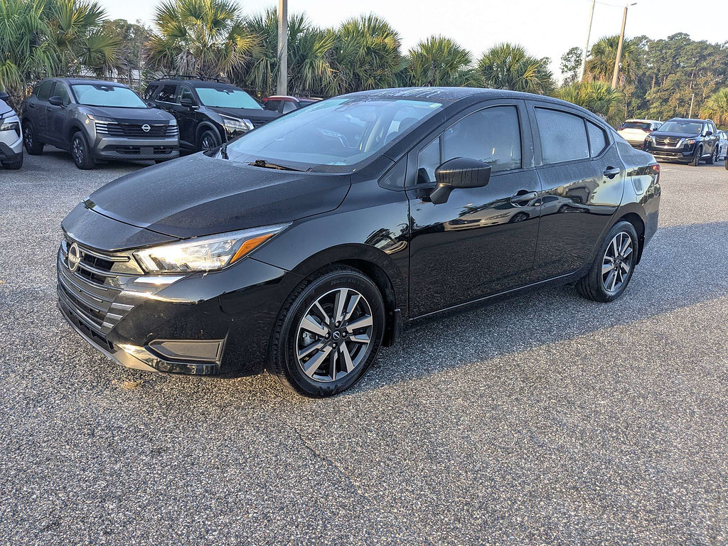 Certified 2025 Nissan Versa S w/ S Plus Package FWD image 9