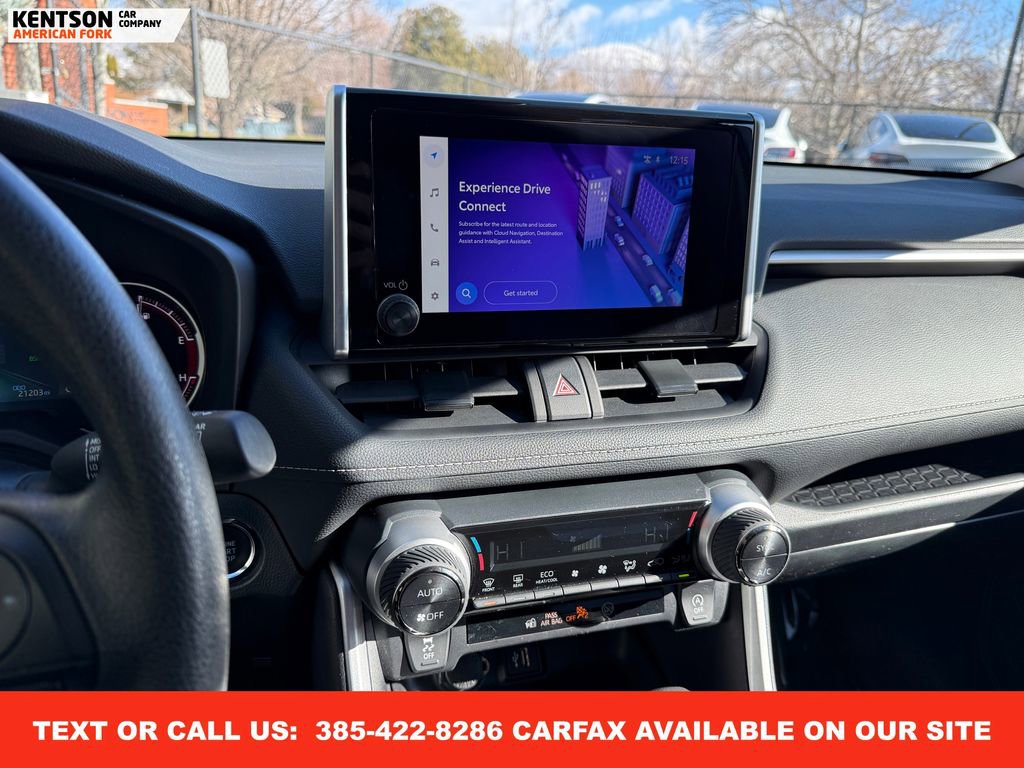 Used 2025 Toyota RAV4 XLE image 23