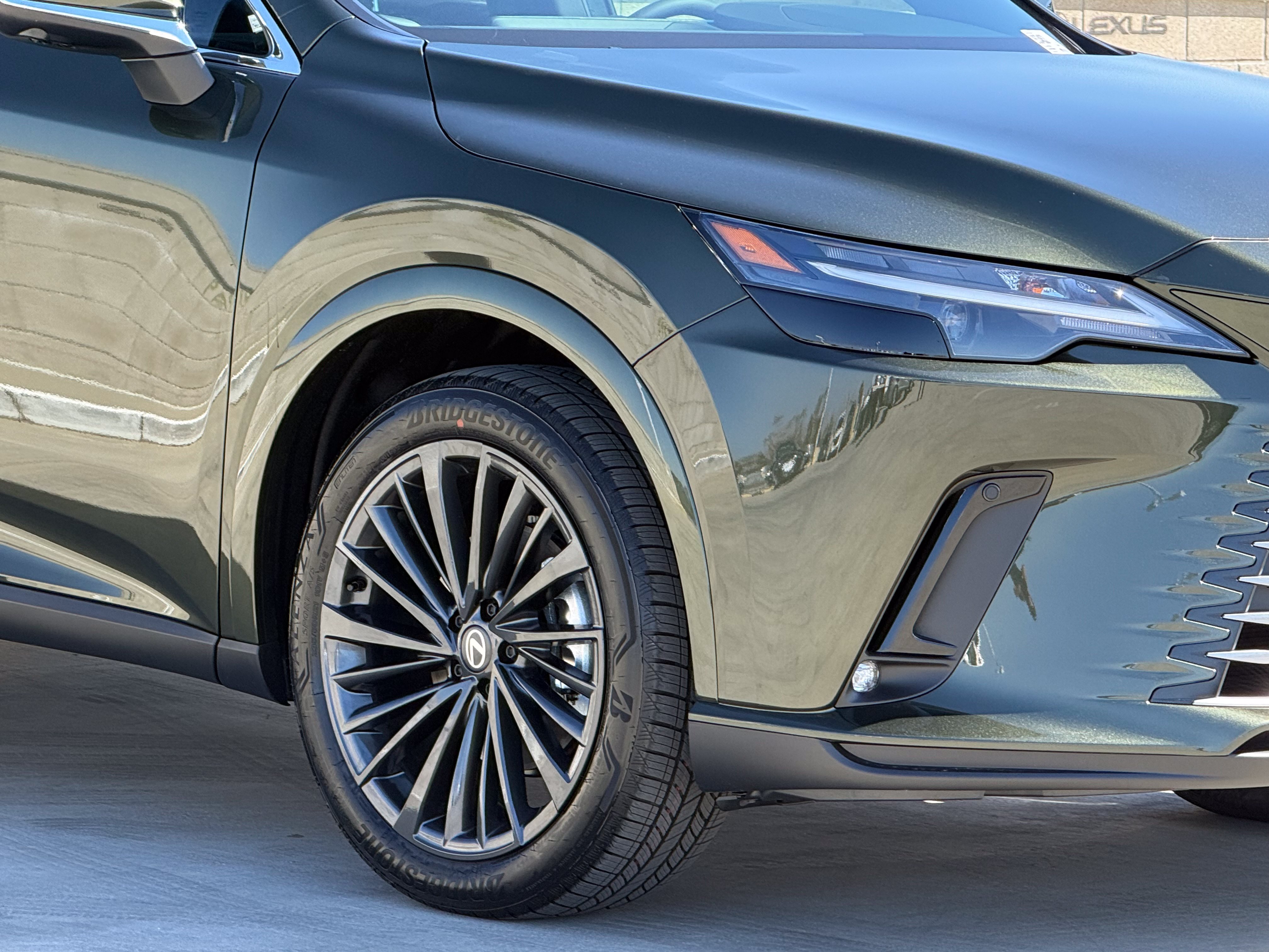 New 2026 Lexus RX 350 FWD image 4