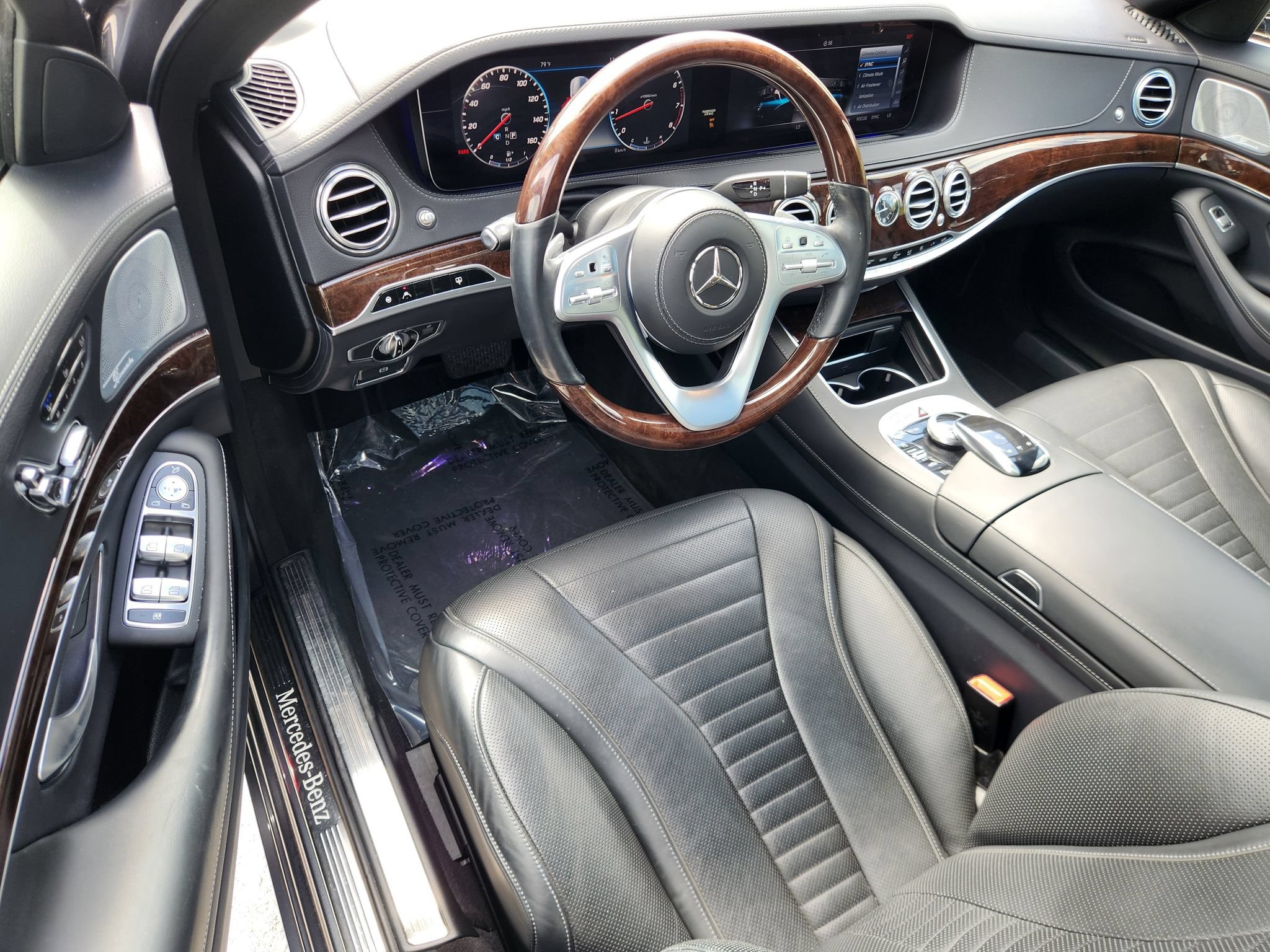 Used 2018 Mercedes-Benz S 560 4MATIC Sedan image 16