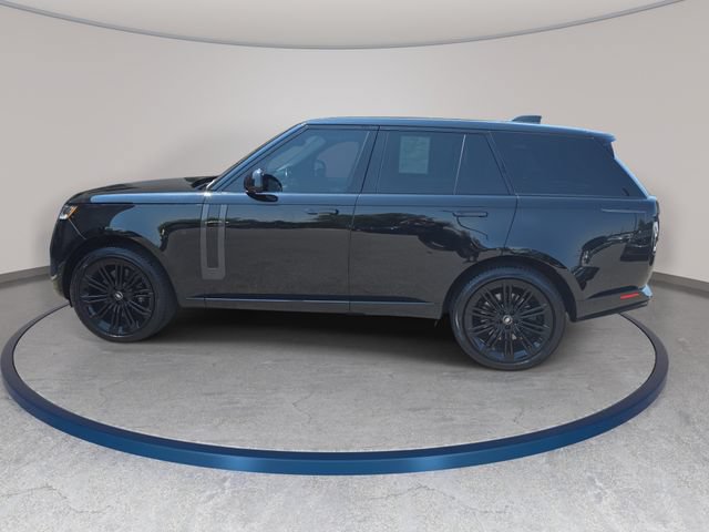 Certified 2023 Land Rover Range Rover First Edition AWD/4WD image 9
