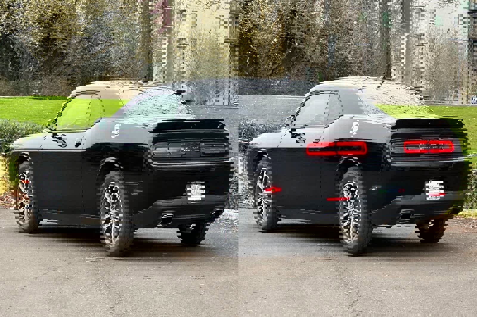 Used 2019 Dodge Challenger GT w/ Plus Package image 6