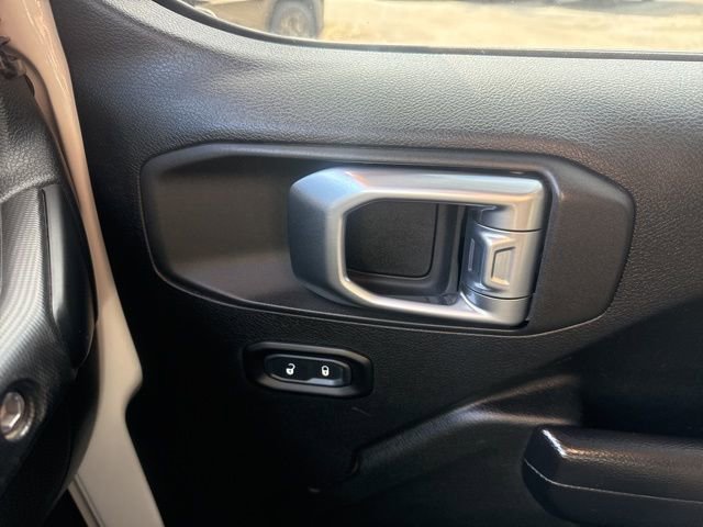 Used 2020 Jeep Wrangler Unlimited Willys image 22