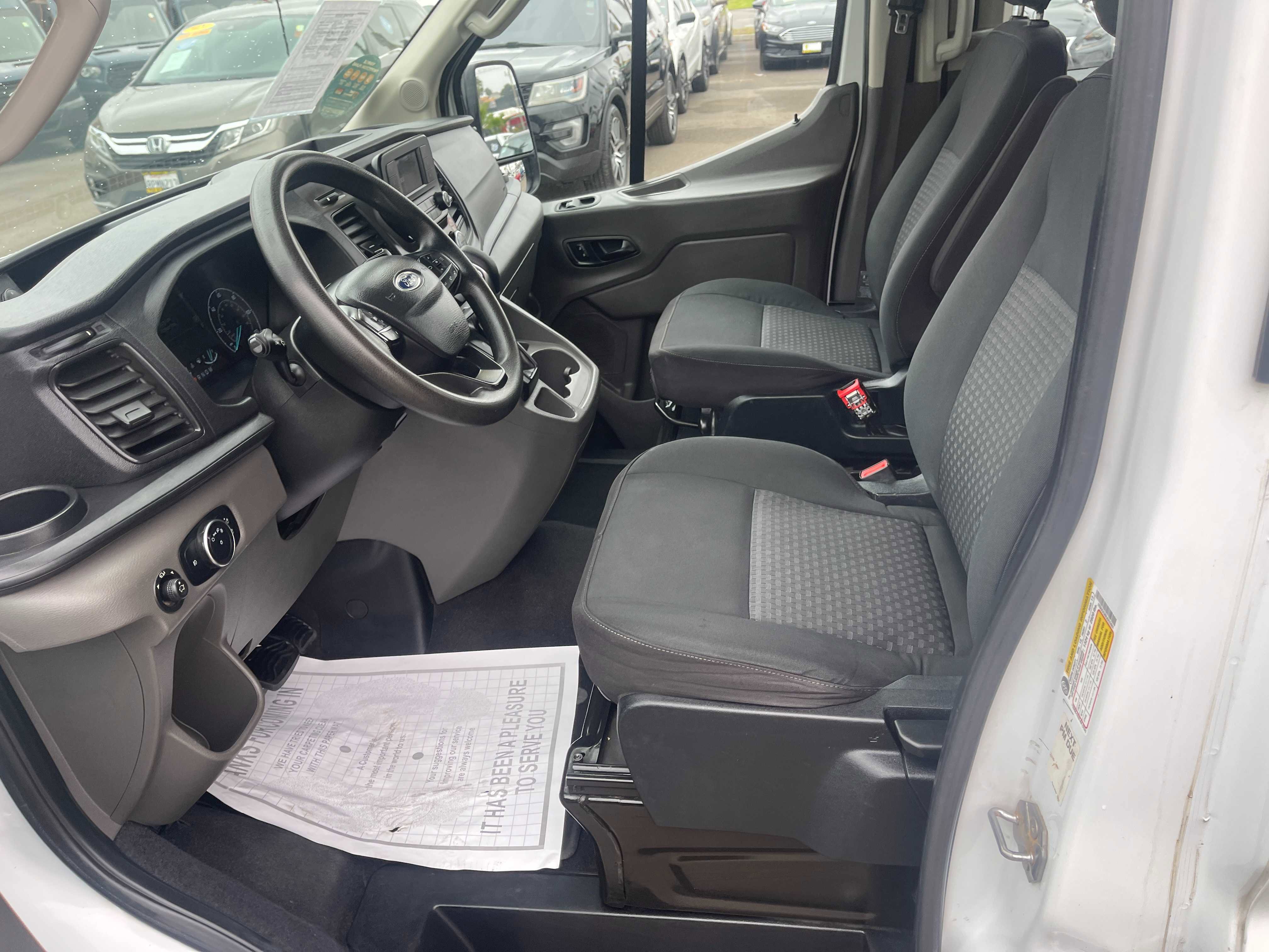 Used 2020 Ford Transit 350 XLT image 19