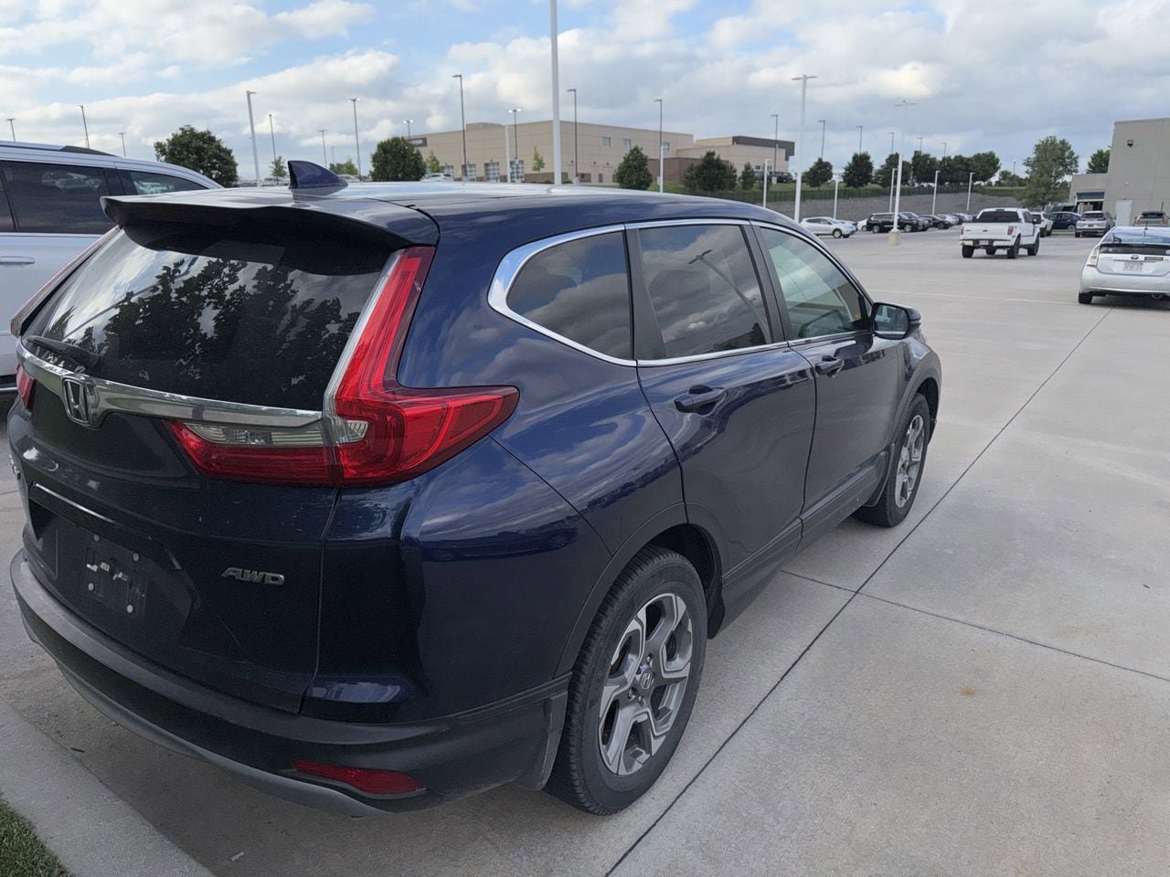 Used 2018 Honda CR-V EX-L image 6
