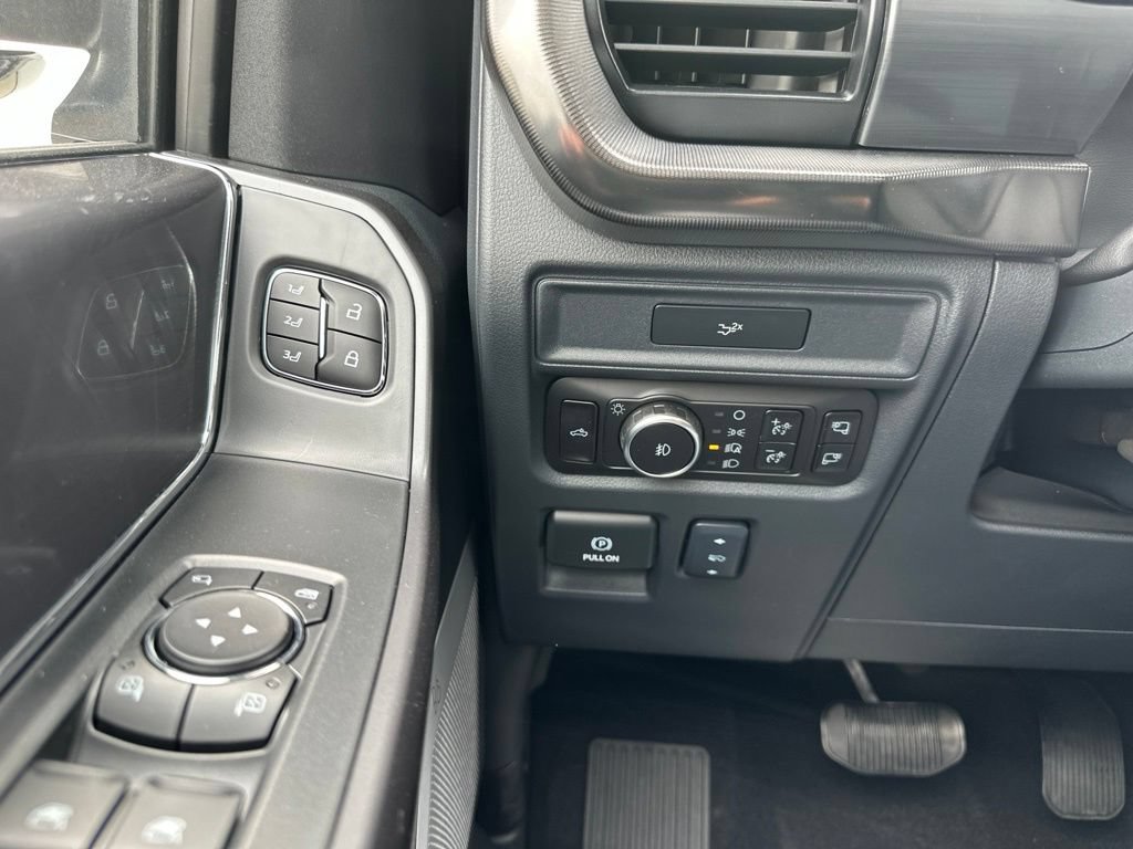 New 2026 Ford F150 Lariat w/ Equipment Group 502A High AWD/4WD image 36