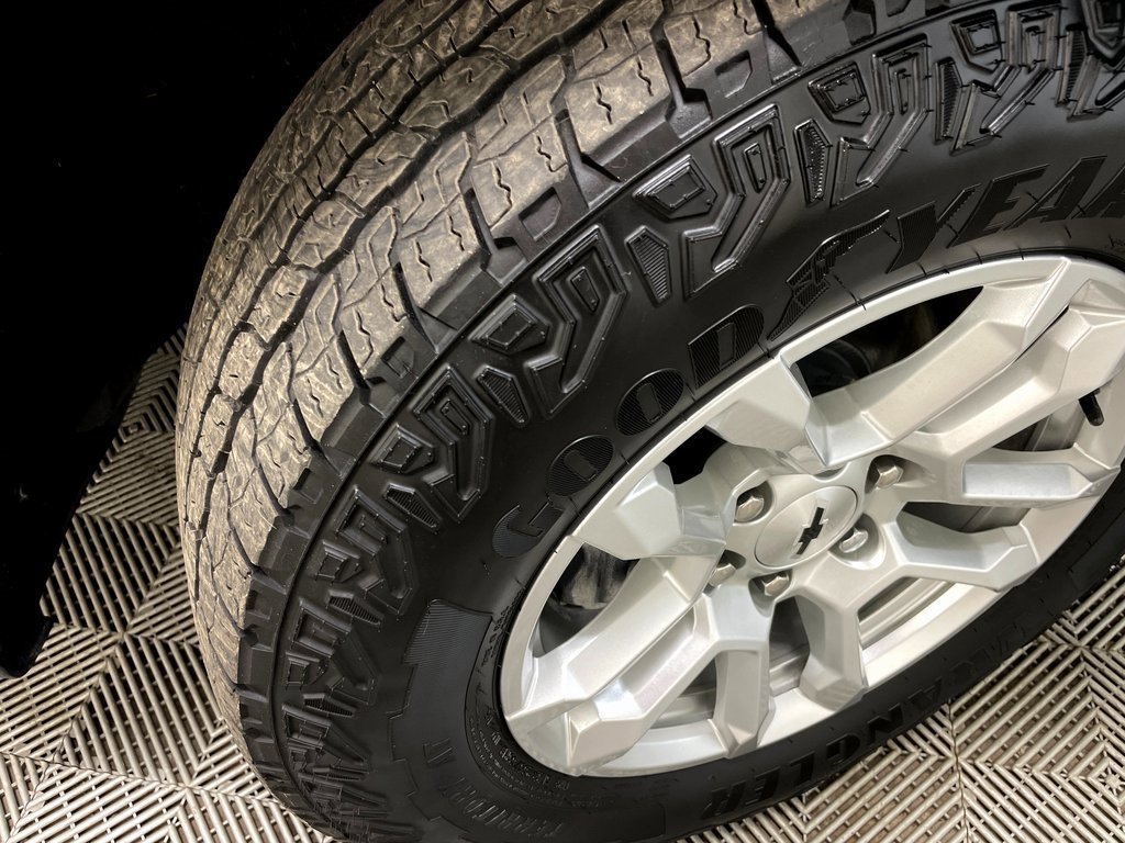 Used 2025 Chevrolet Silverado 1500 RST w/ Convenience Package II image 50