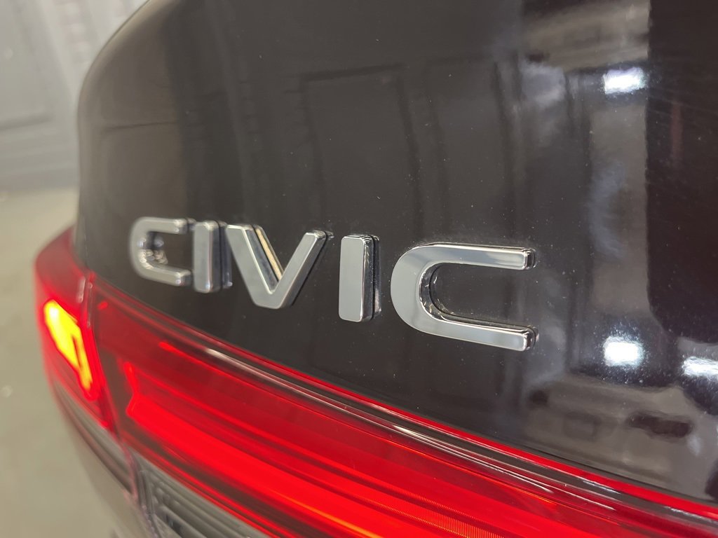 Used 2023 Honda Civic Sport image 29