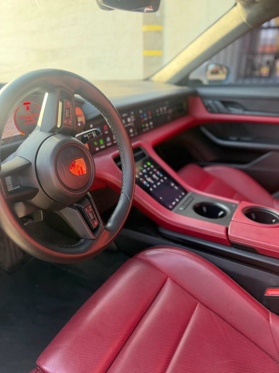Used 2023 Porsche Taycan RWD image 3