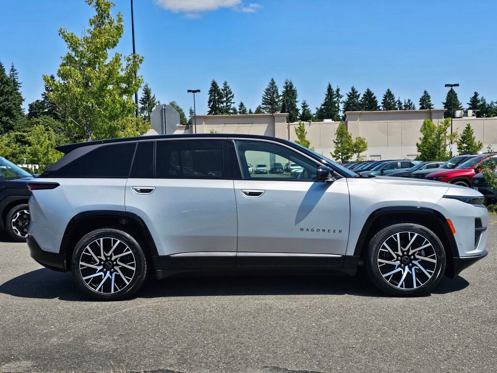 New 2025 Jeep Wagoneer S Limited image 9